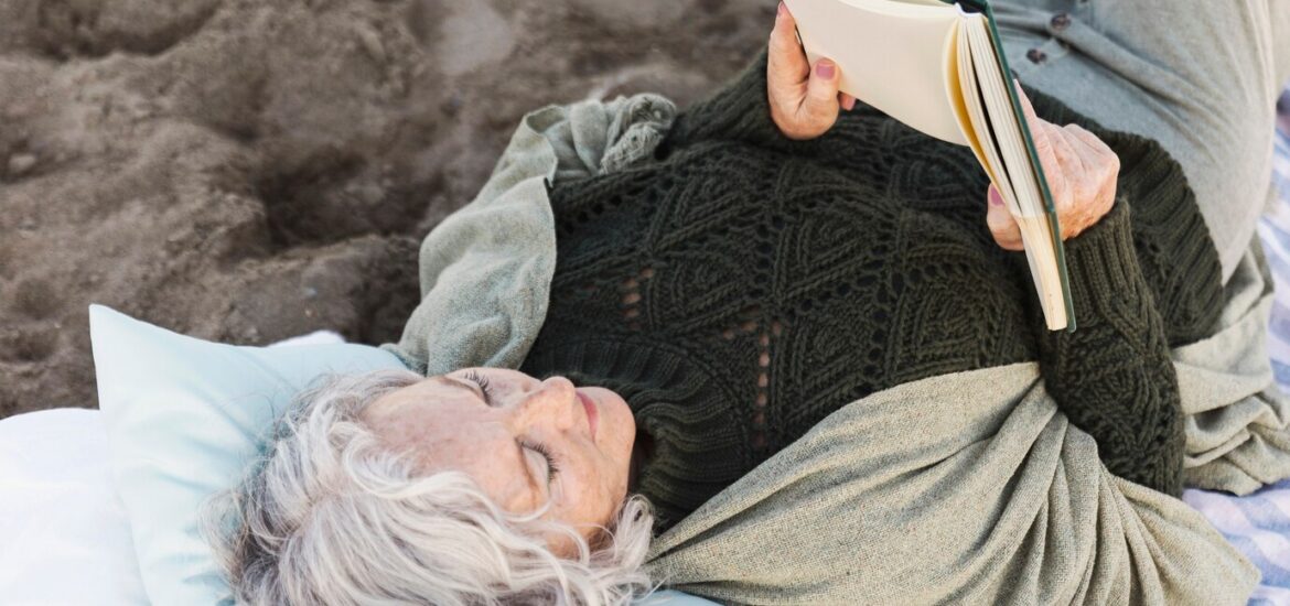 10 livres incontournables pour les retraités en quête de romantisme