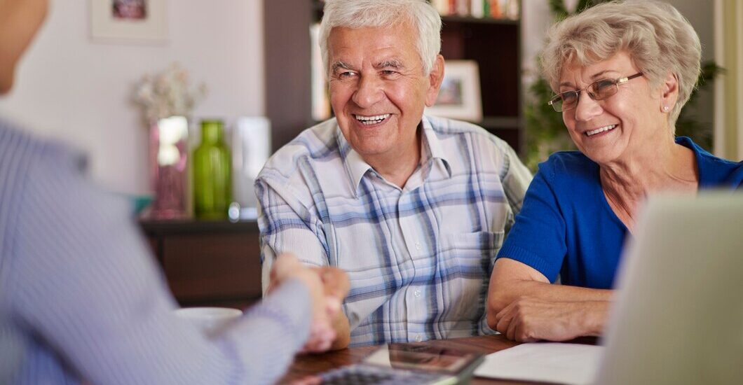 Aides financières qui soutiennent l'indépendance des seniors