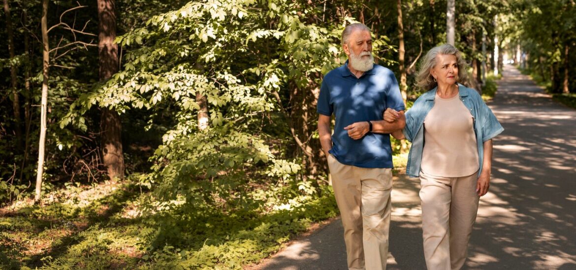 10 conseils pour une marche sécurisée chez les seniors
